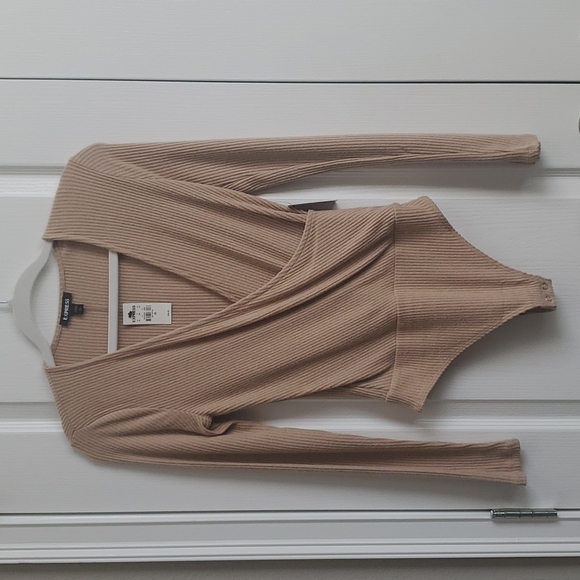NWT Express Long Sleeve Faux Wrap Front Ribbed Thong Bodysuit Tan/Cream Size: XS - Picture 2 of 5